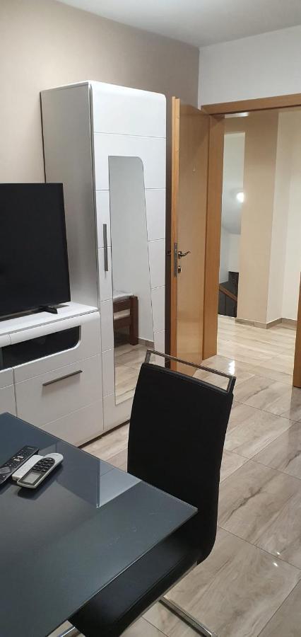 Apartman Dabrovic Novska エクステリア 写真